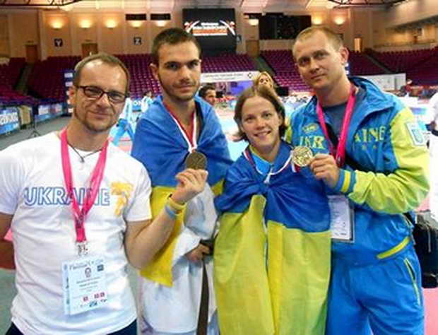 Запорізька паратхеквондистка стала кращою в Європі, а місцеві волейболісти везуть медалі з континентального фіналу EEVZA - фото 1