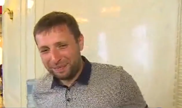 Парасюк похвалився, що запросив Савченко на побачення  - фото 1