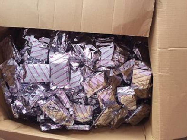 У приватному будинку в Запоріжжі вилучили шістдесят тисяч пігулок, які містять психотропну речовину – сибутрамін - фото 1
