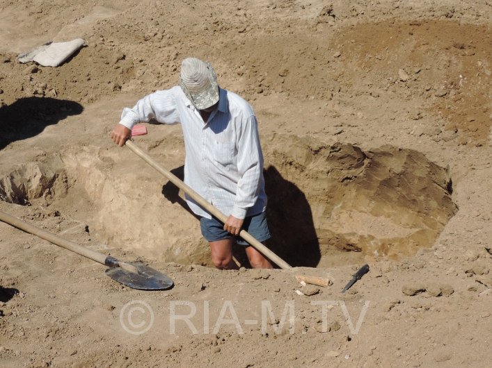 Під Мелітополем виявили сім поховань, якім більше чотирьох тисяч років (ФОТО, ВІДЕО)  - фото 1