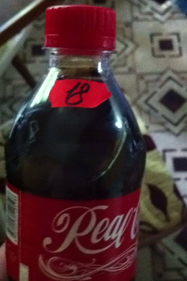 В окупованій Горлівці продають "реал-колу" від Захарченка по 18 грн (ФОТОФАКТ) - фото 3