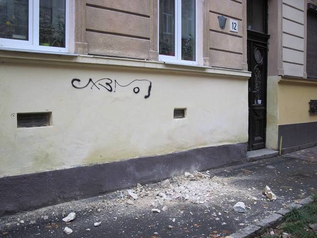 У центрі Львова обвалилась частина будинку - фото 1