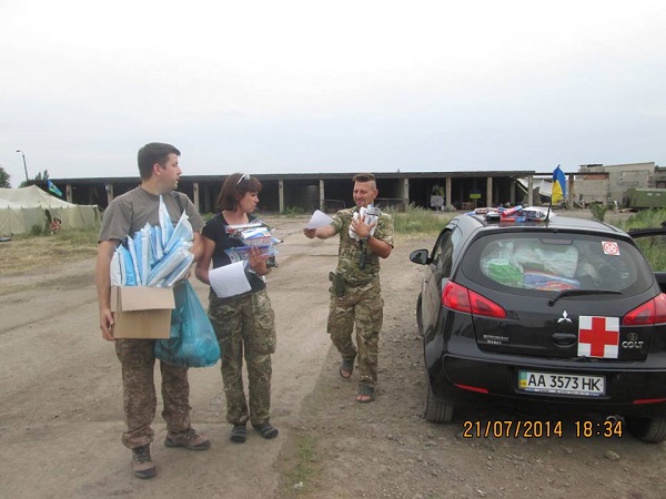 Волонтерка-помічниця міністра оборони роковини загибелі чоловіка проведе в АТО - фото 1