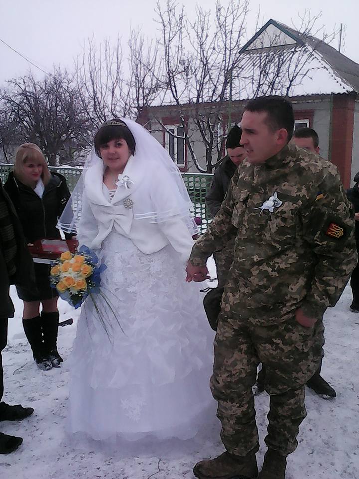 Боєць запорізького батальйону одружився на дівчині з Донбасу - фото 3
