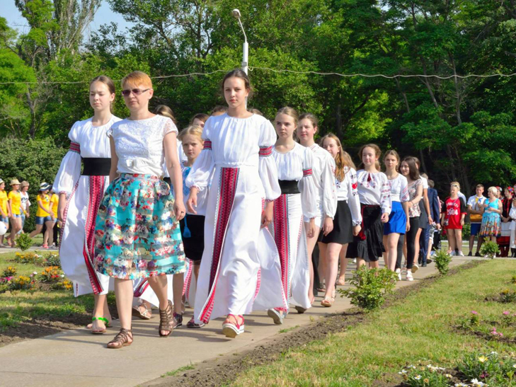 Юні "народники" з Сумщини отримали гран-прі на всеукраїнському дитячому конгресі  - фото 1