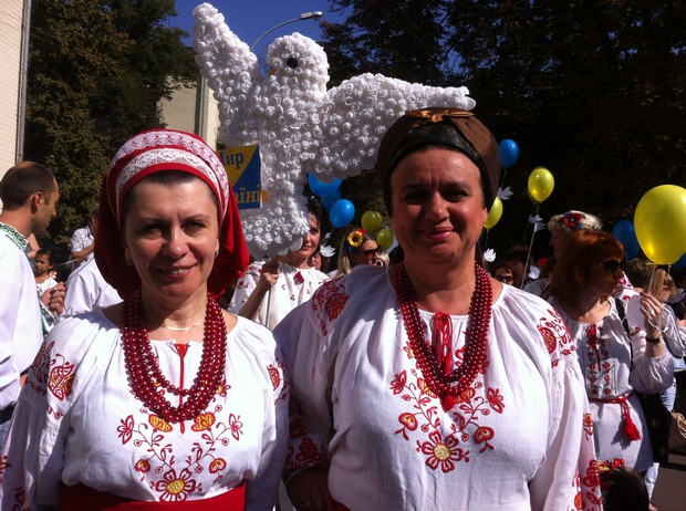 У Полтаві відбувся парад "Полтава вишивана" - фото 6