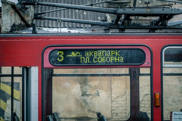 Як студент у Львові "реанімує" електронні маршрутовказівники трамваїв і тролейбусів - фото 3