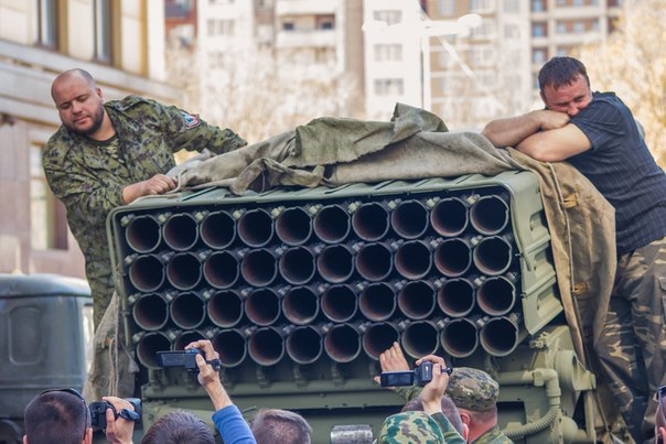 Яку техніку бойовики покажуть на параді в Донецьку (ФОТОРЕПОРТАЖ) - фото 2