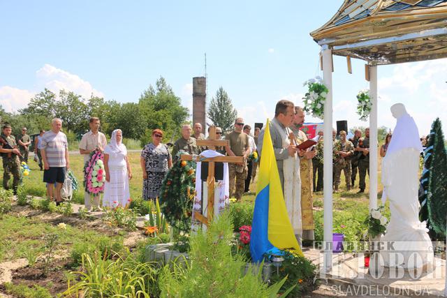 На горі Карачун встановили каплицю в пам'ять про загиблих визволителів Слов'янська (ФОТО) - фото 3