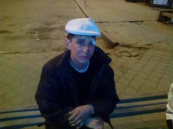 У Дніпропетровську бійці Яроша упіймали банду, яка грабувала "аватарів" - фото 1