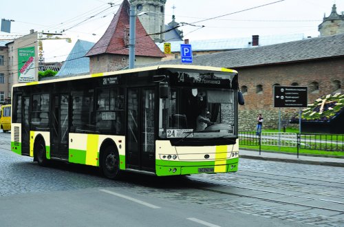 Дизайнери показали ідеї оформлення громадського транспорту Львова - фото 12