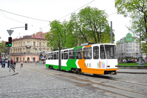 Дизайнери показали ідеї оформлення громадського транспорту Львова - фото 5