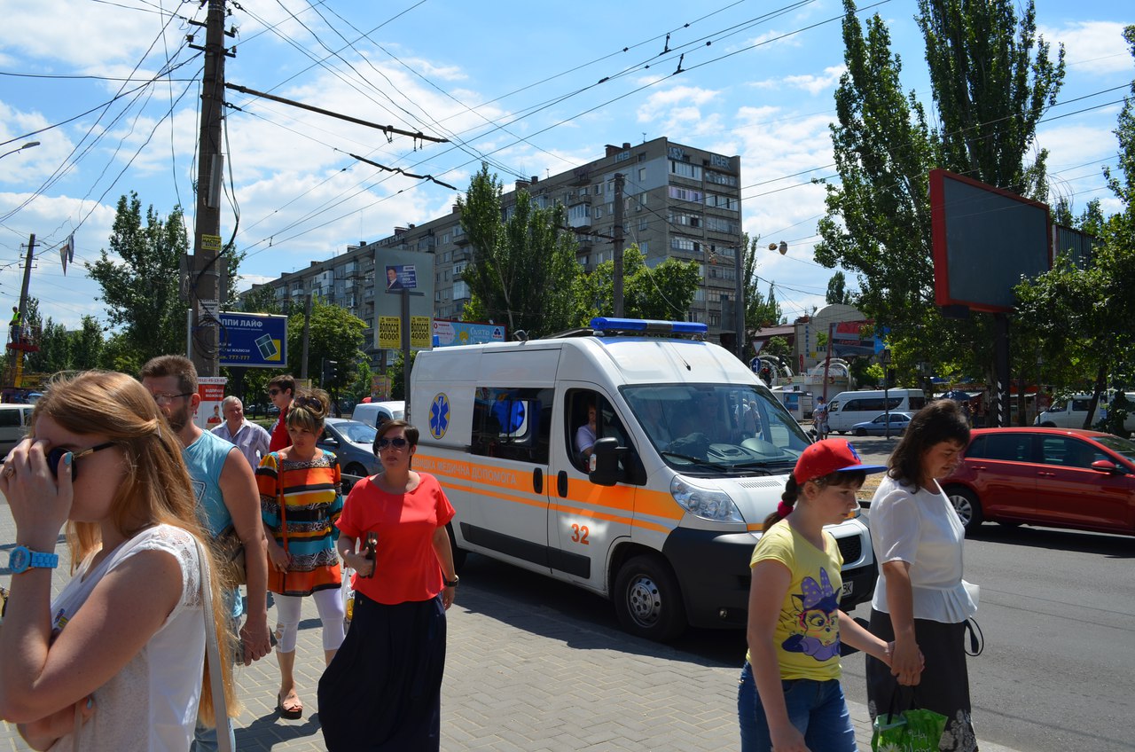 У Миколаєві захисниця незаконних "будок" втратила свідомість