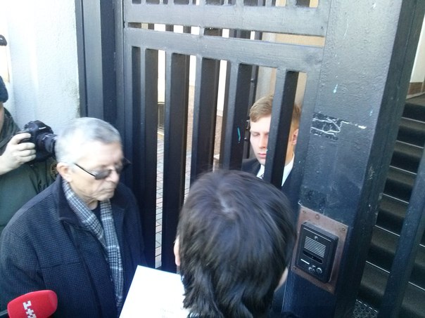Харків’яни передали Путіну петицію з вимогою звільнити Савченко  - фото 1