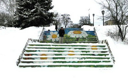 Правопорушники розчищали Суми від снігових заметів - фото 1
