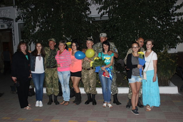 У Кіровограді зустріли бійців, які рік прослужили в АТО - фото 3