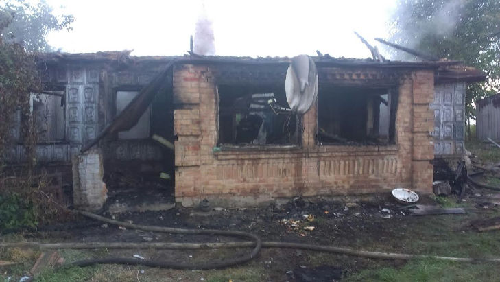 Жителька Кіровоградського району згоріла у своїй оселі - фото 1