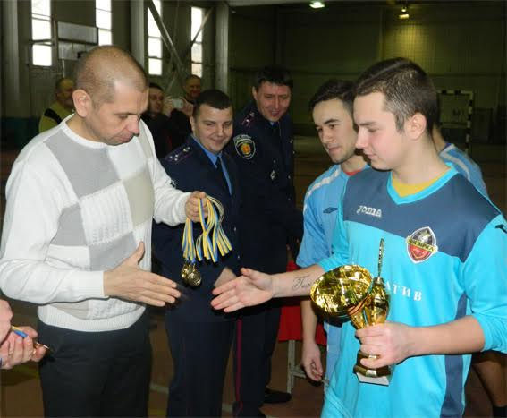 Поліцейські провели турнір з міні-футболу для дітей з інтернатів Кіровоградщини - фото 1