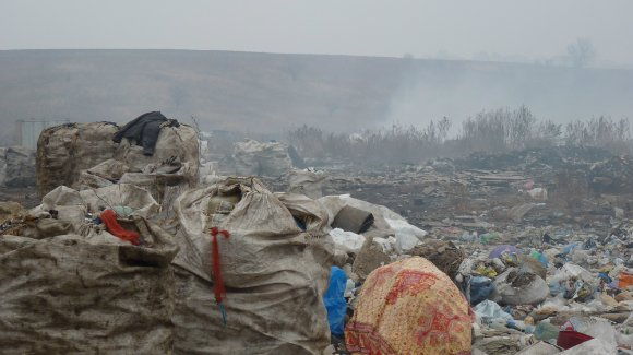 В Олександрії знову горить міське звалище сміття - фото 2