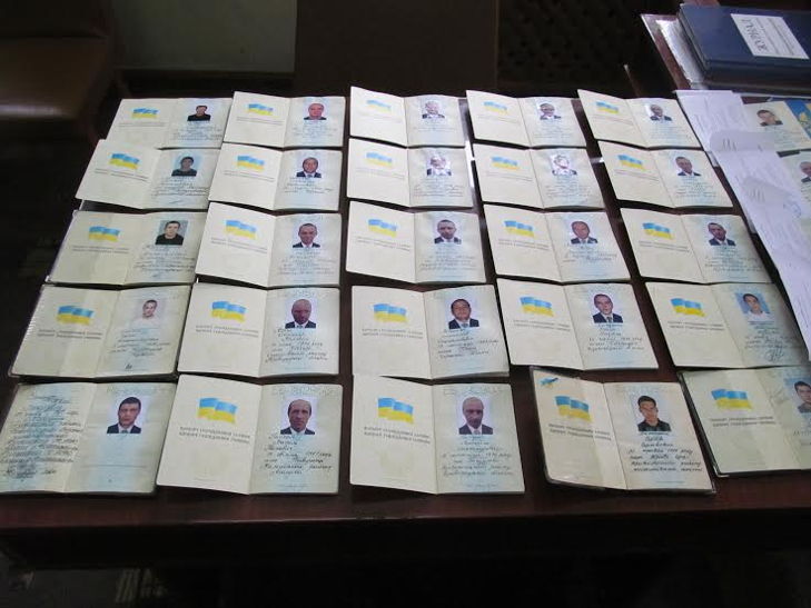 У кіровоградській "шістці" роздали паспорти - фото 2