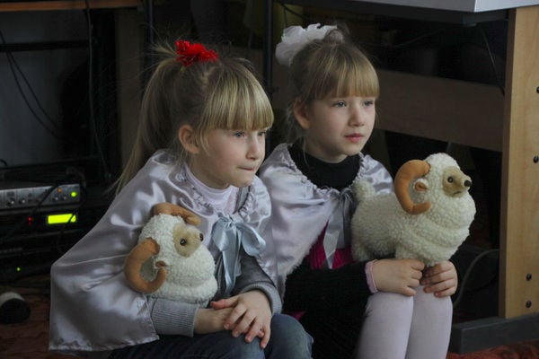 Діти з Донбасу показали вертеп у Кіровограді - фото 2