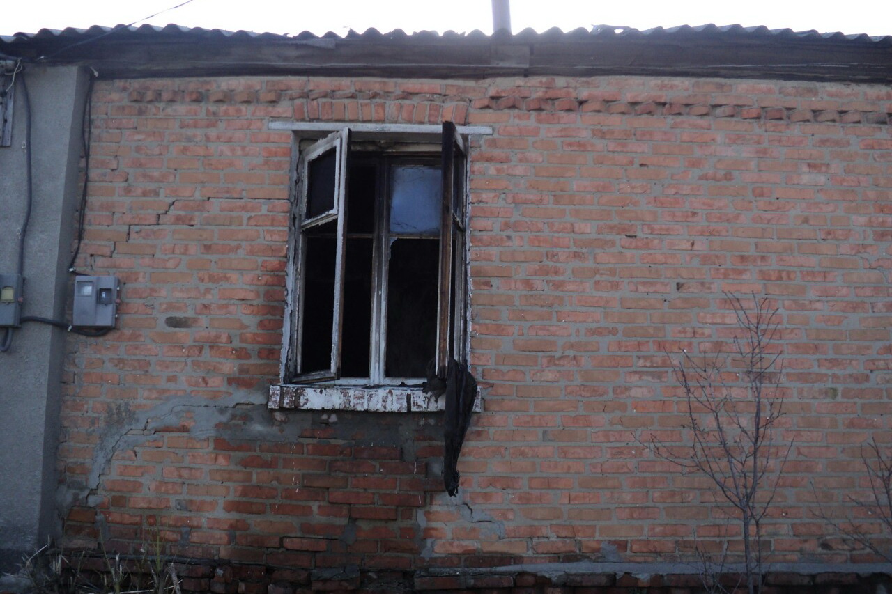 На Харківщині в палаючому будинку знайшли обгоріле тіло  - фото 2