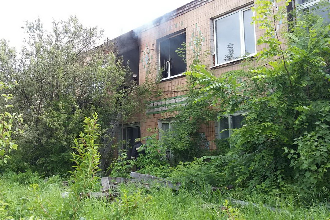 На Харківщині підпалили офіс будівельної компанії - фото 2