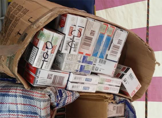 Поліція відібрала в пенсіонерки з Олександрії 950 пачок цигарок - фото 2