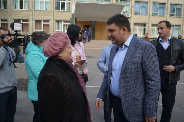 Гройсман у Вінниці налякав зривом виборів на Донбасі - фото 3