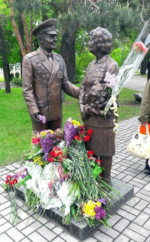 У Києві відкрили зворушливий пам'ятник  - фото 1