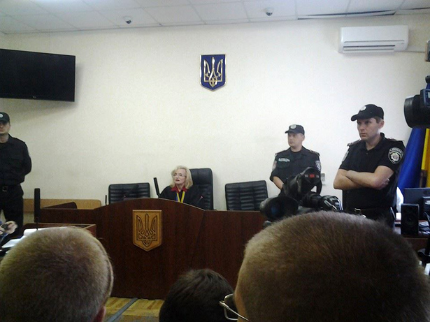 У Києві триває перший суд над підозрюваними у вбивстві Бузини - фото 3