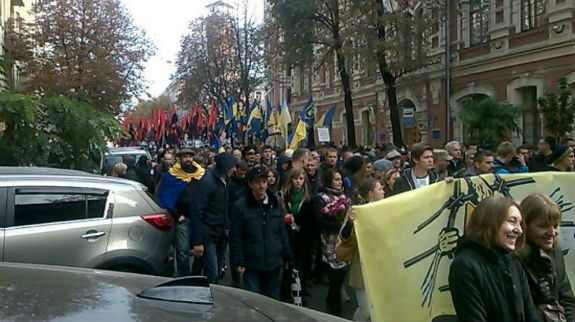 Як у Києві проходить "Марш Героїв" (ФОТО) - фото 4