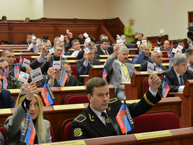 Підсумки тижня в "ДНР": Зростання невдоволення Захарченком та "співпраця" з осетинами - фото 5