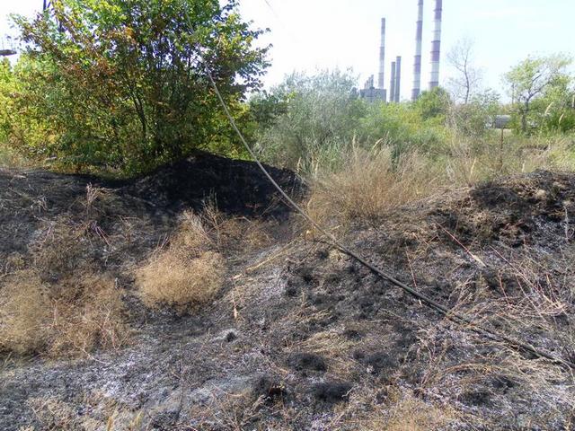 Бойовики мінометами обстріляли високовольтну лінію на Луганщині - фото 2