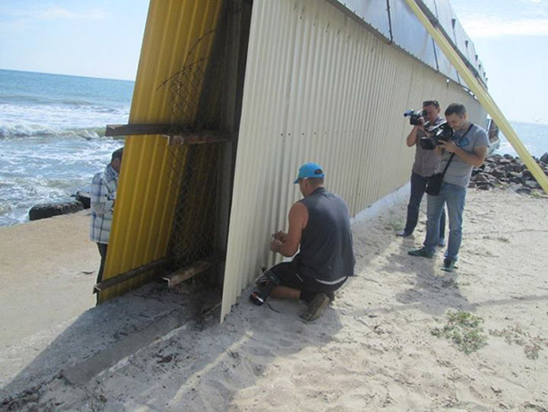 Саакашвілі завдав "удару" міністру екології часів Януковича, звільнивши "його" пляж - фото 3