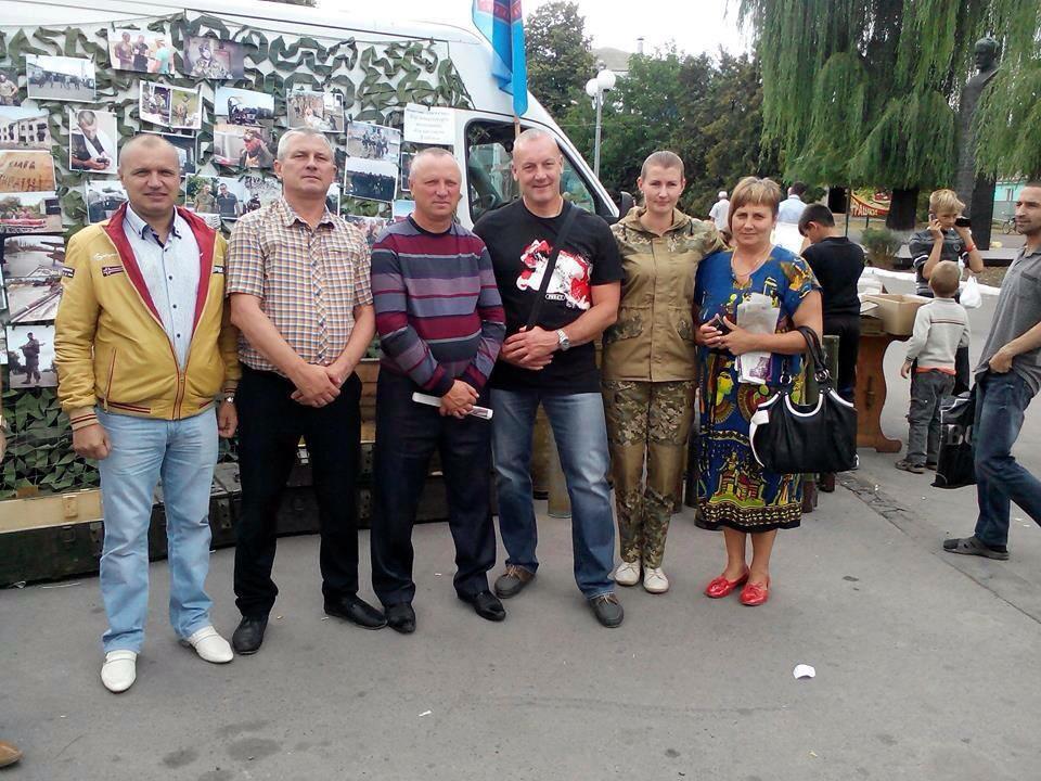 На з’їзді волонтерів Вінниччини збирали допомогу для школярів Широкіного - фото 2