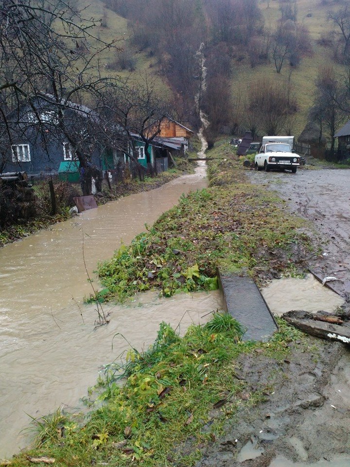Як на Закарпатті маленький гірський струмок затопив ціле село - фото 3