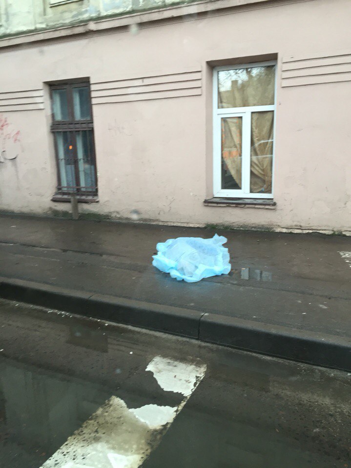 У Львові жінка вистрибнула з вікна і загинула - фото 3