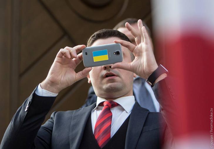 Як українці Байдена зустрічають, а Саакашвілі виганяють - фото 3