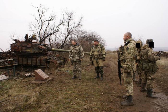 На місці загибелі криворізьких танкістів встановили меморіальну табличку - фото 1