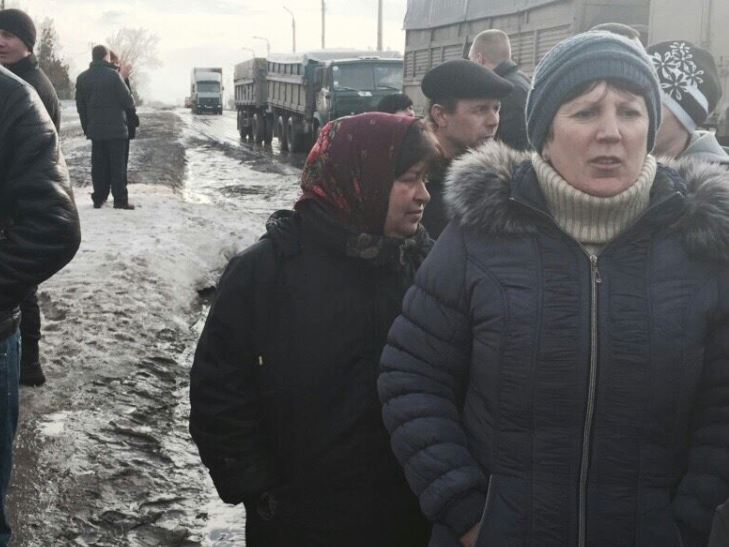 Місцеві жителі разблокували кіровоградську трасу Н-14