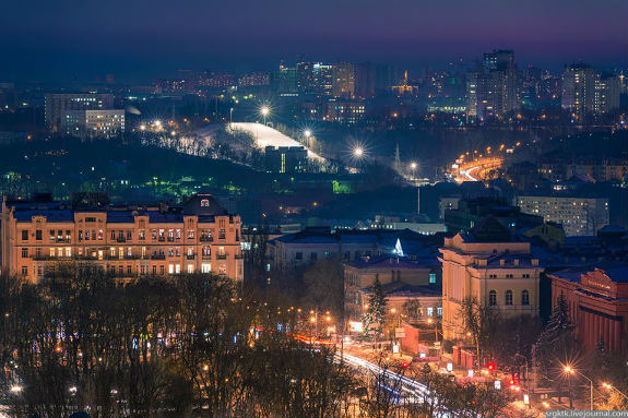 Як виглядає нічний Київ з висоти пташиного польоту  - фото 5