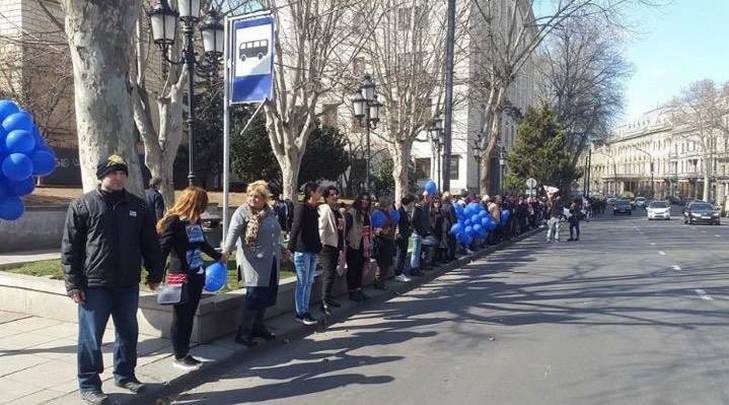 Саакашвілі: Коломойський збирає людей в Грузії для мітингів в Одесі - фото 3