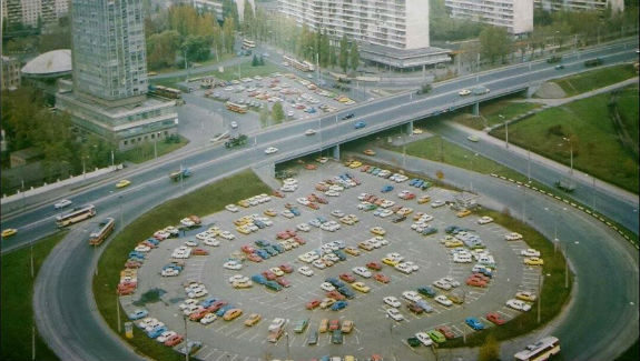 Як виглядала Либідська площа у Києві на початку 1970-х років  - фото 1