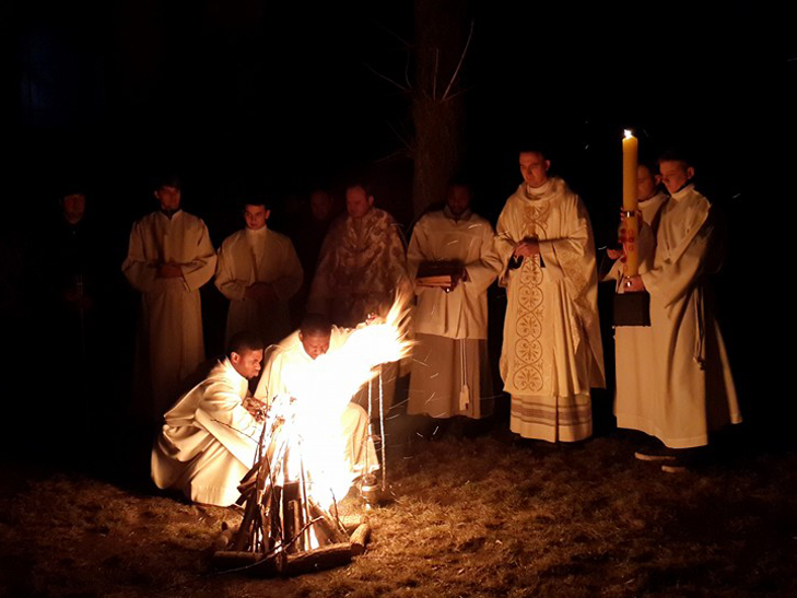 Католики Сум відсвяткували найсвітлішу ніч в році - фото 3