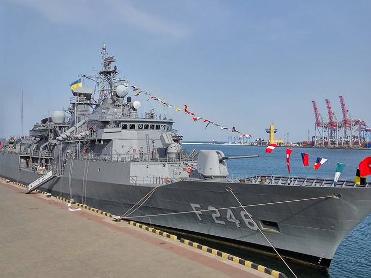 В порт Одеси завітали військові кораблі Туреччини - фото 16