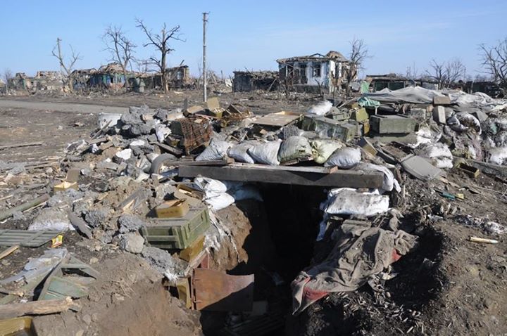 Що лишилось від села Нікішиного під контролем "ДНР" (ФОТО) - фото 8