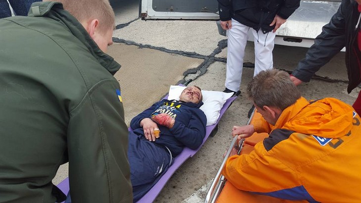 В Одесу прибув борт з 14 пораненими бійцями з зони АТО - фото 3
