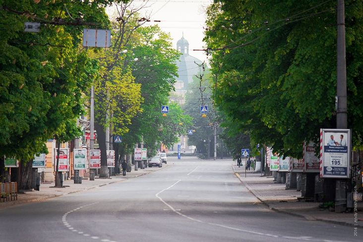 Як виглядає Франківськ без людей і машин - фото 3