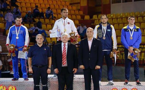Миколаївський борець завоював "бронзу" на Чемпіонаті світу - фото 1